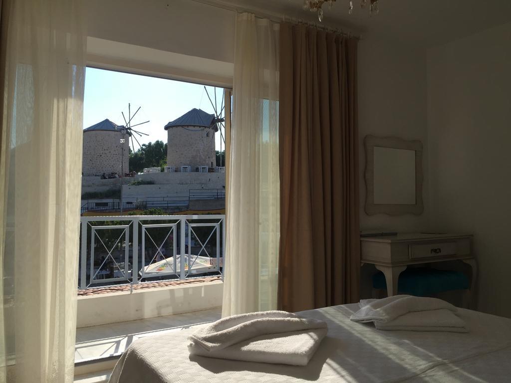 Alacati Sardunya Hotel Room photo